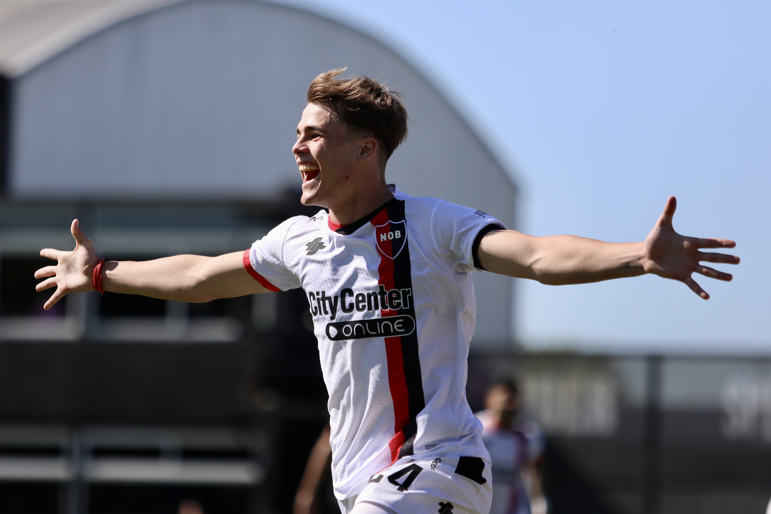 Silvetti, el goleador funense de Newell's, en diálogo con InfoFunes:  "Sigo aprendiendo" 